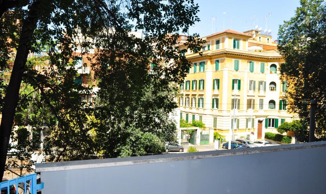 Trastevere Boulevard Rome Buitenkant foto